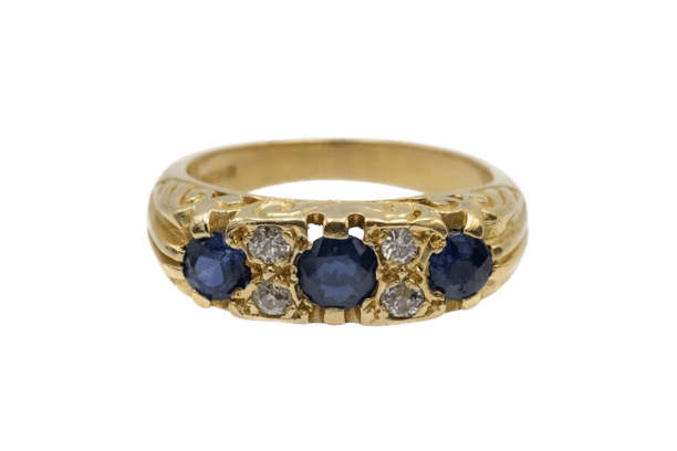 Bague 54.5 Bague en or sertie de saphirs et de diamants, Grande-Bretagne, Sheffield 58 Facettes 11556