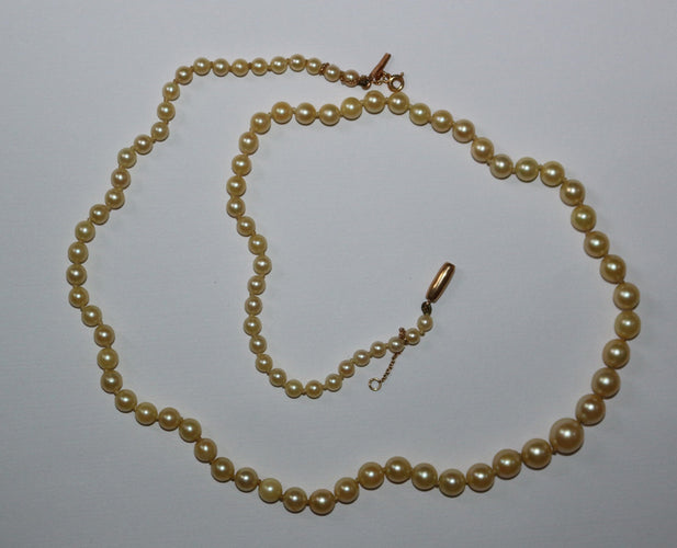 Collier Collier de 90 perles de culture en chute fermoir or jaune 58 Facettes 601