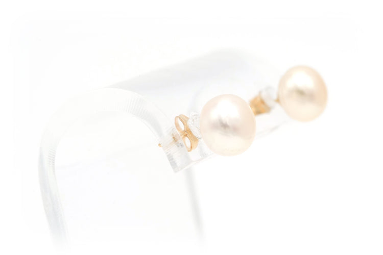 Boucles d'oreilles Boucles d'oreilles contemporaines en or jaune serties de perles 58 Facettes B391