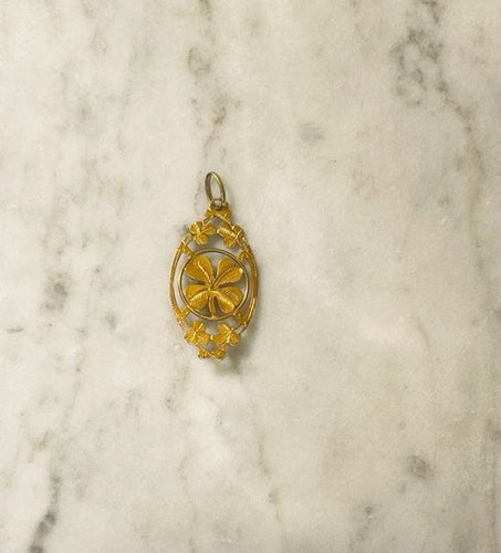 Pendentif Pendentif trèfle à quatre feuilles, époque 1900 58 Facettes