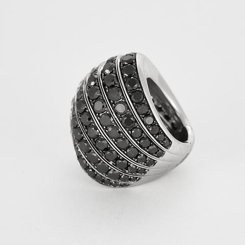 Bague 49 DE GRISOGONO - Bague coktail en or blanc pavée de diamants blancs et de diamants noirs 58 Facettes