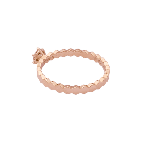 Bague 53 Bague CHAUMET "Bee" en or rose et diamant. 58 Facettes 34536