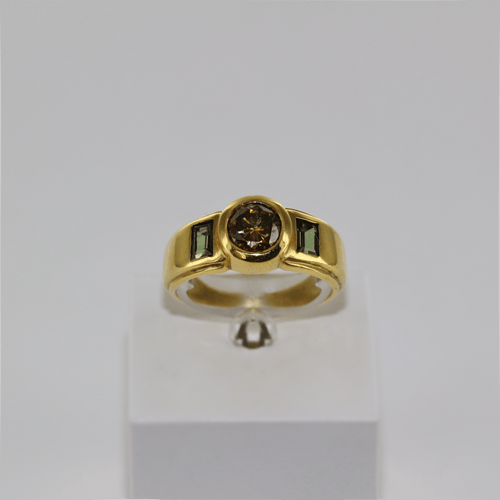 Bague 59 Solitaire diamant cognac et saphirs 58 Facettes