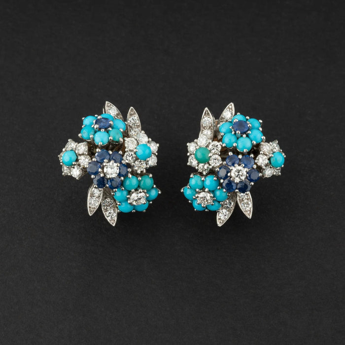 Boucles d'oreilles Paire de boucles d'oreilles en or et platine sertie de diamants, turquoises et diamants. Alfred HANNE 58 Facettes