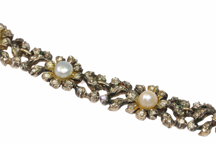 Collier Élégance victorienne : un tour de cou en diamants et perles d'une grâce intemporelle 58 Facettes 24086-0162