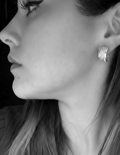 Boucles d'oreilles Boucles d'oreilles en or blanc serties de diamants, années 1990 58 Facettes