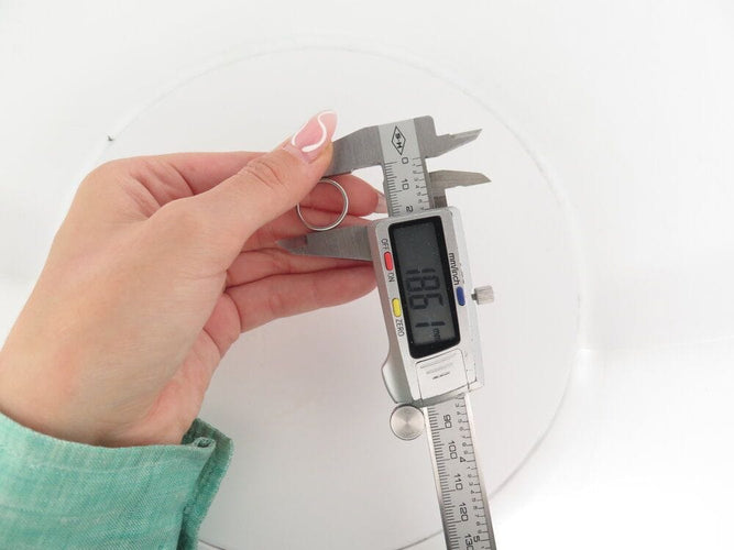 Bague 49 bague PIAGET alliance platine et diamants 58 Facettes 261730