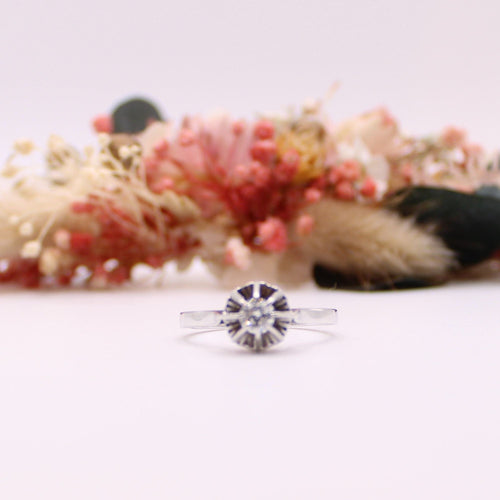 Solitaire old white gold diamond sun chaton