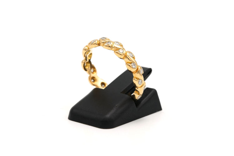 Bague 51 Alliance américaine contemporaine en or jaune sertie de diamants 58 Facettes B637