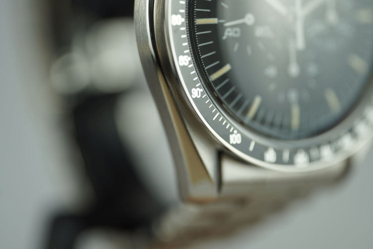 Montre Omega Speedmaster 145.022 58 Facettes