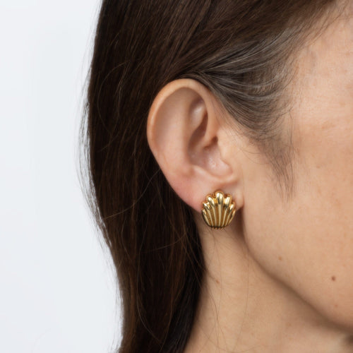 Tiffany & Co - Vintage øreclips i gult guld med muslingeskal 