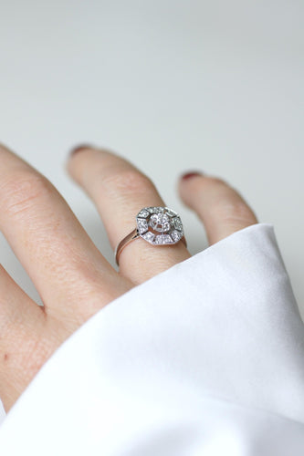 Bague 55 Bague Art Déco Octogonale or blanc, platine, diamants 58 Facettes