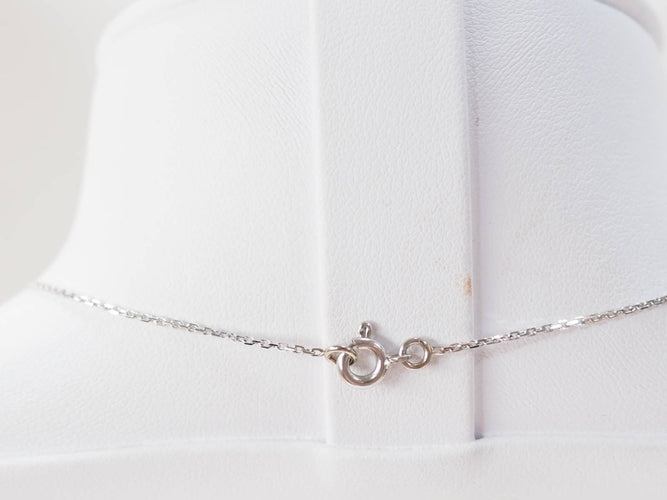 Collier Collier solitaire en or blanc et saphir 58 Facettes CLAL