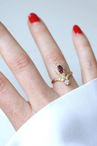 Bague 53 Bague Duchesse Diamants et Rubis sur Or Jaune 58 Facettes