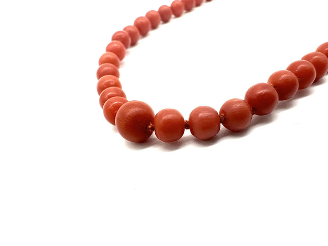 Collier Collier or jaune et corail 58 Facettes Z1351779