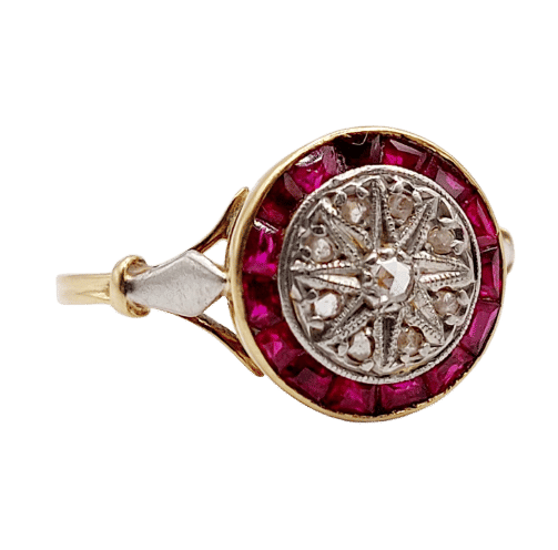 Bague 50 Bague cible Art déco en or 18k, diamant taille rose et rubis calibrés 58 Facettes A06428