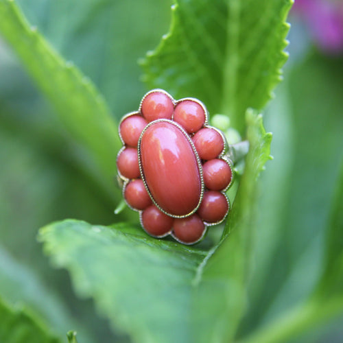Bague Bague rétro en or 14 carats avec cabochon de corail 58 Facettes A2002D