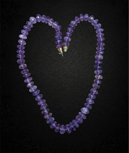 Collier Collier en améthyste à facettes 58 Facettes
