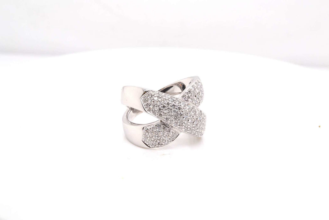 Bague Bague croisée Or blanc Diamants 58 Facettes 25041DV