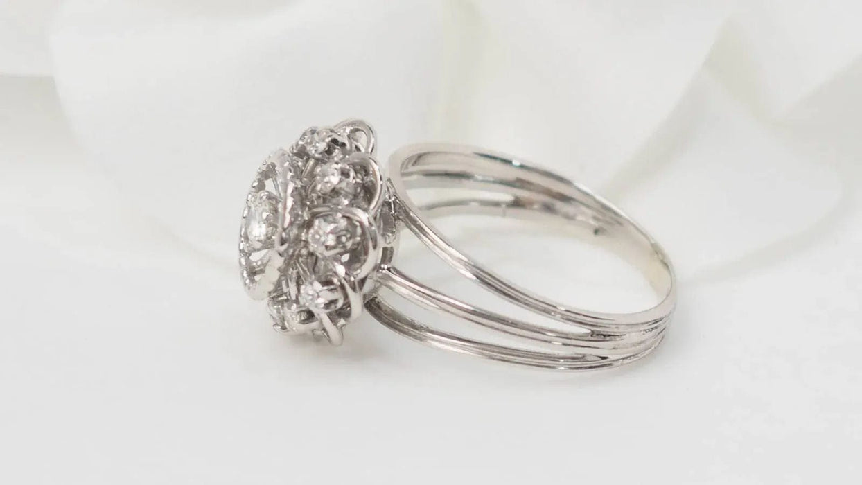 Bague 52.5 Bague marguerite or blanc diamants 58 Facettes 32987