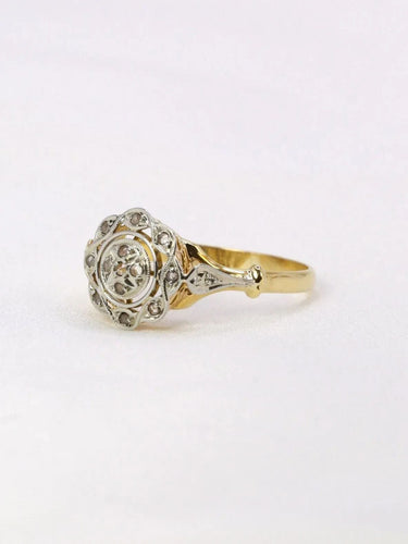 Bague 54 Bague or jaune marguerite diamants 58 Facettes J395