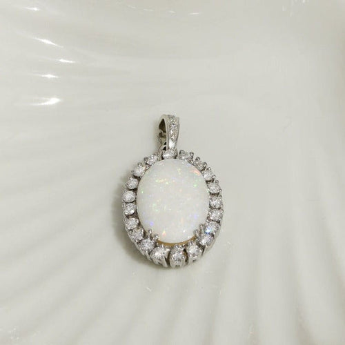 Pendentif Pendentif en opale elfique – Élégance enchantée 58 Facettes 2842