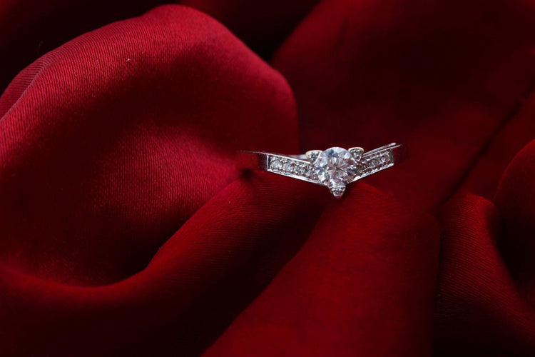 Bague 50 Mauboussin - Bague 3 griffes en or 750 et diamant 0,23 ct 58 Facettes 240312