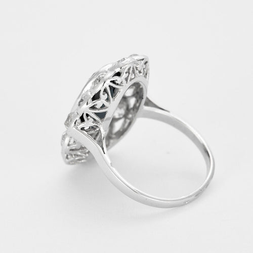 Bague 52 Bague pompadour platine, saphir et diamants 58 Facettes