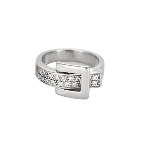 Bague 52,5 Guy Laroche- Bague en or blanc à motif de ceinture et diamants 58 Facettes B250479