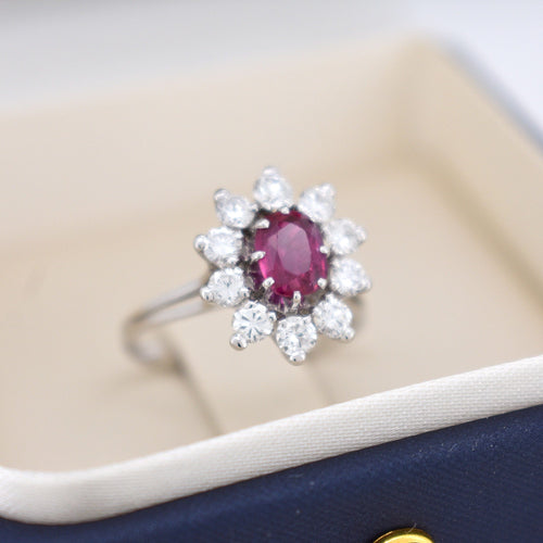 Bague 53 Bague Marguerite Vintage en Or, Rubis et Diamants 58 Facettes 443