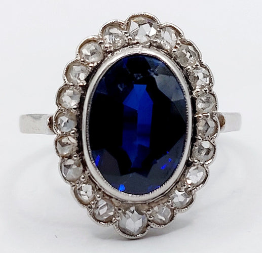 Bague 56.5 Bague marguerite antique, Platine, saphir synthétique et diamants taille roses (circa 1910) pompadour 58 Facettes A05897