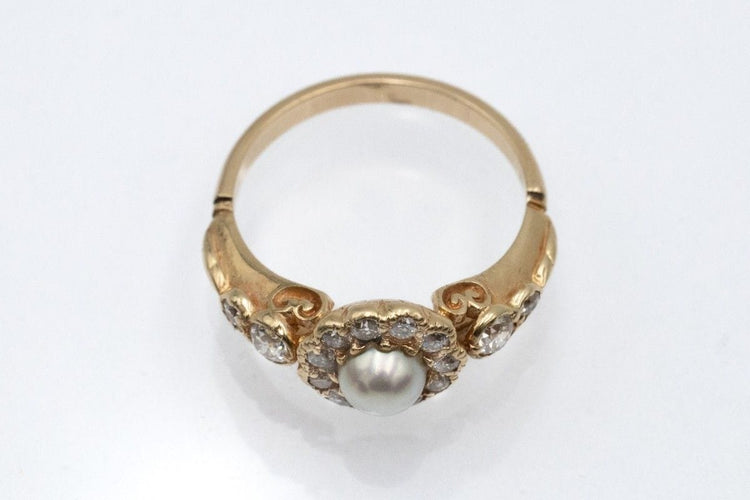 Bague 52 Yellow gold daisy ring, pearl and diamonds, first half of the 20th century 58 Facettes 11481