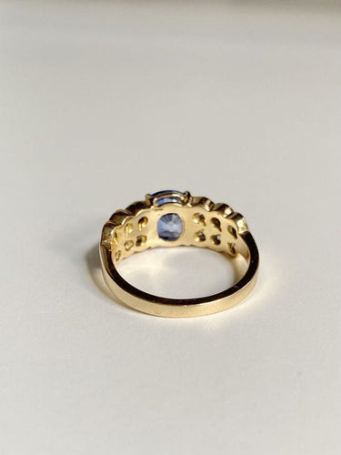 Bague 58 Bague en or jaune 18k sertie d'un saphir de Ceylan non chauffé 58 Facettes