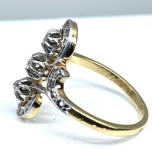 Bague 51 Bague en or 18 carats et diamants, vers 1900 58 Facettes AB178