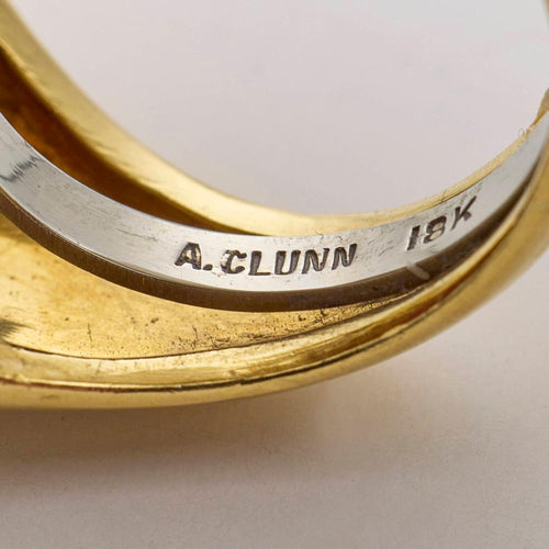 Bague 54 Bague en or, rubis et diamants Andrew Clunn 58 Facettes