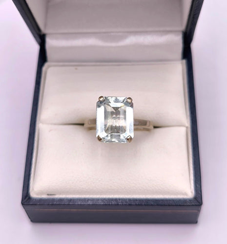 Bague 50 Bague vintage or gris aigue-marine 58 Facettes