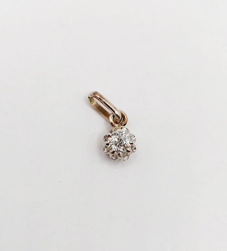 Pendentif Pendentif or blanc diamant taille ancienne serti griffes (circa 1900) 58 Facettes A05492