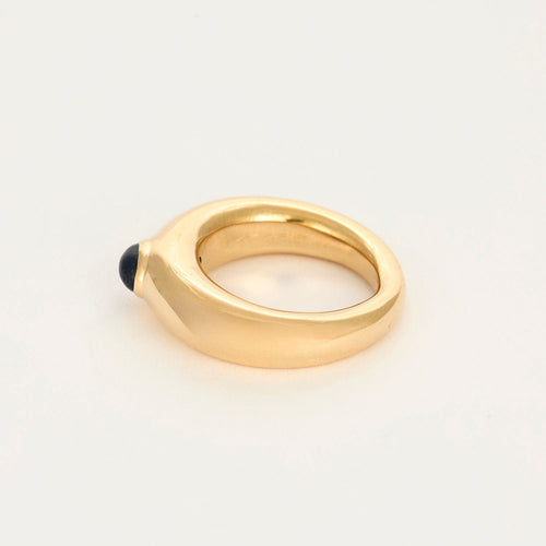 Chaumet - Anello anello in oro giallo e cabochon di zaffiro 