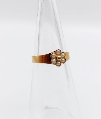 Petite bague marguerite antique or rose 18k et perles (circa 1900) 58 Facettes A06298