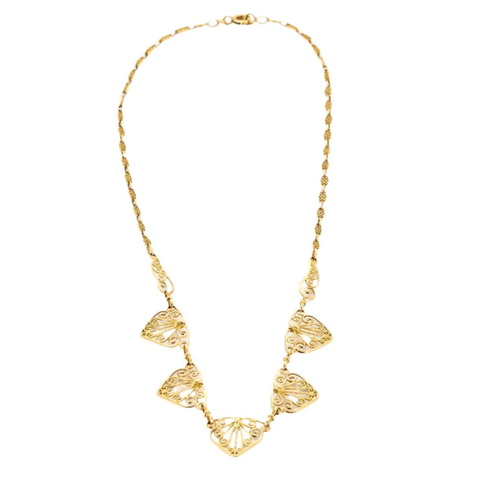 Yellow gold filigree necklace