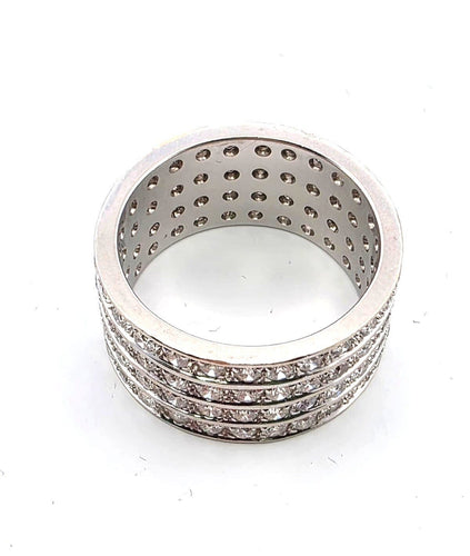 Bague 65 Bague en or blanc massif avec diamants 58 Facettes