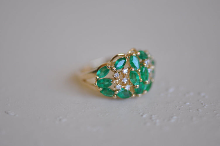 Bague 54 Vintage yellow gold and emerald ring 58 Facettes