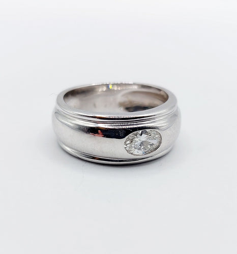 Bague 51 Boucheron - Bague Axelle bombée en or blanc 18k et diamant ovale 0,40 carat 58 Facettes A06571