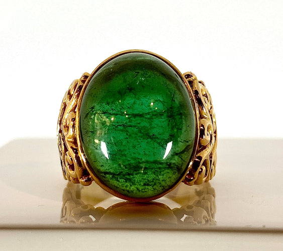 Bague 57 Bague en or jaune ornée tourmaline verte cabochon 58 Facettes AB314