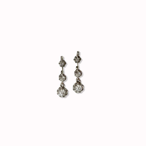 Boucles d'oreilles Dormeuses Or gris et diamants 58 Facettes