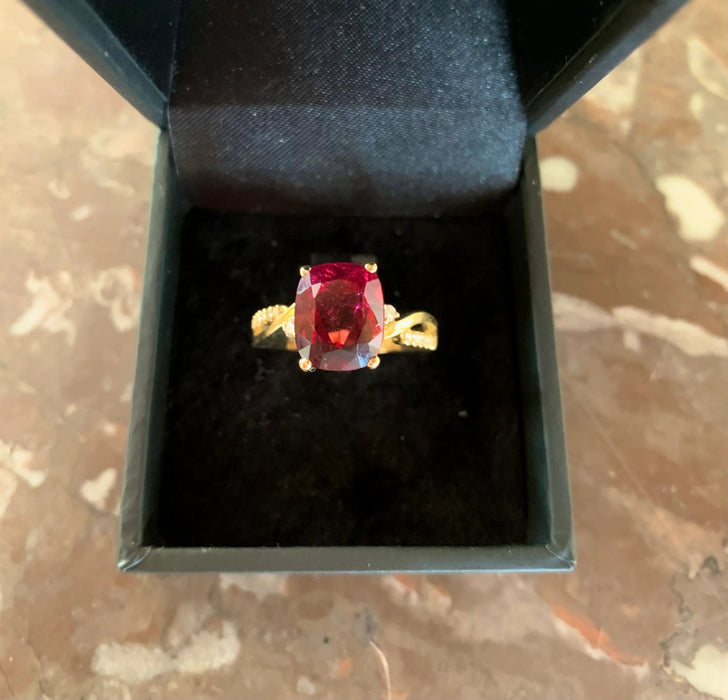 Bague 54 Bague Rubellite 4.16 Carats diamants or jaune 58 Facettes B360