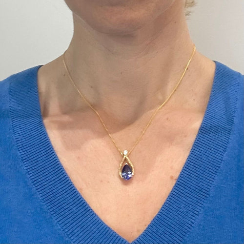 Pendentif Pendentif or jaune, tanzanite et diamant 58 Facettes Z15B51652