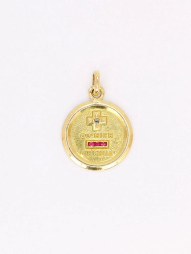 Pendentif Médaille amour AUGIS ronde Plus qu'hier moins que demain or jaune rubis diamant 58 Facettes J635