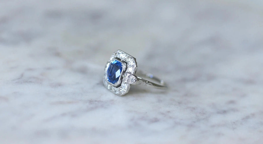 Bague 57.5 Bague Art Déco Saphir de Ceylan 2.68 Cts et Diamants 58 Facettes