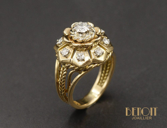 Bague Bague Dôme Fleur Diamants 58 Facettes A10516